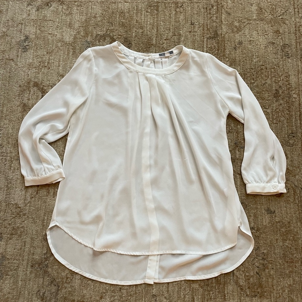 Pleione Cream Women's Blouse